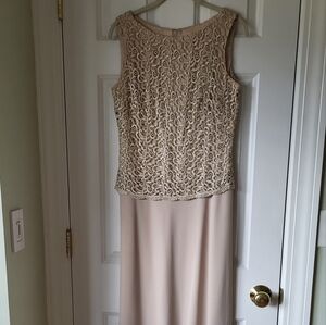 Long formal dress. Size 6. Beige